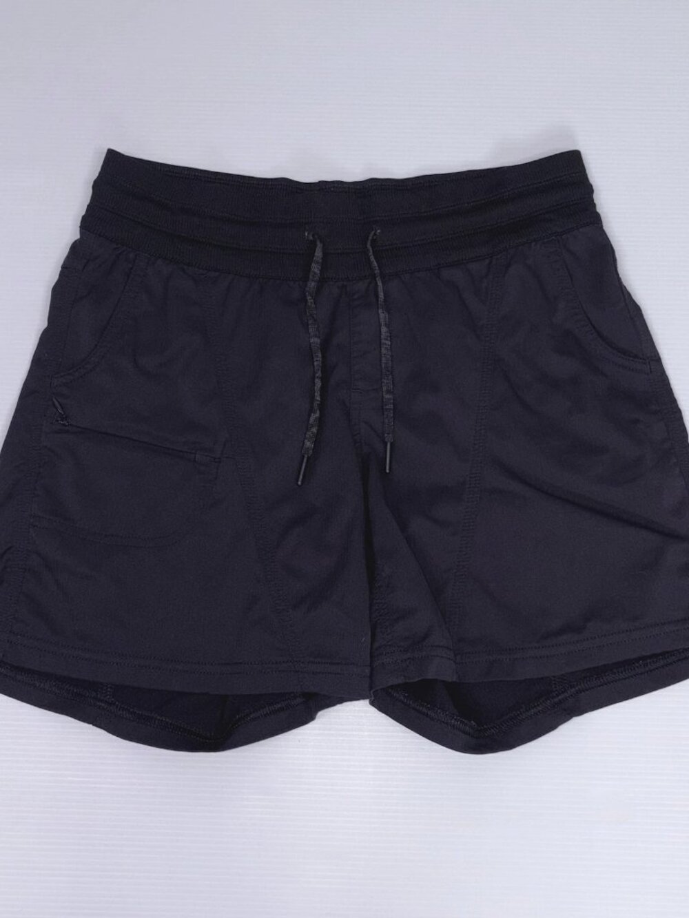 THE NORTH FACE women's shorts small